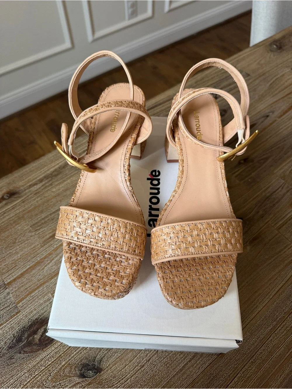 Larroude Dolly Verona Low Sandal - Woven Platform Sandal in Tan - 7- NWT